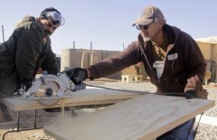 men-working-978395_12801